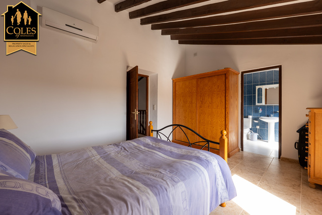TUR5C01: Cortijo for Sale in Turre, Almería
