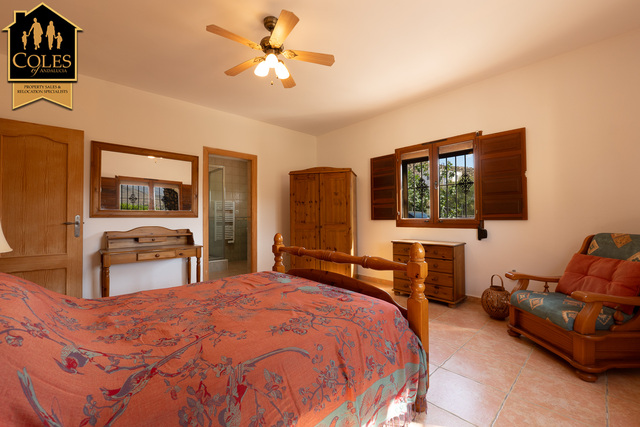 TAB3V02: Villa for Sale in Tabernas, Almería