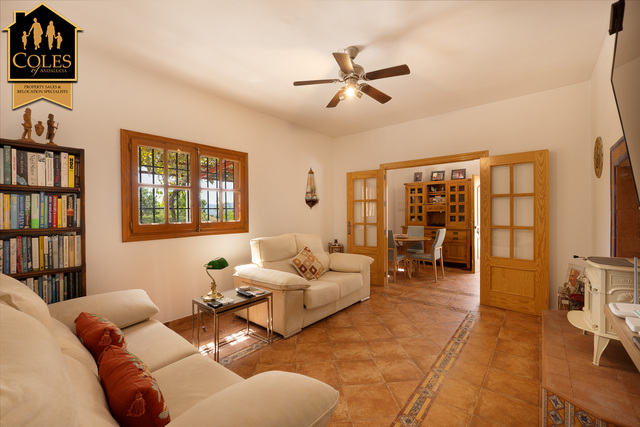 BLA3V11: Villa for Sale in Velez Blanco, Almería
