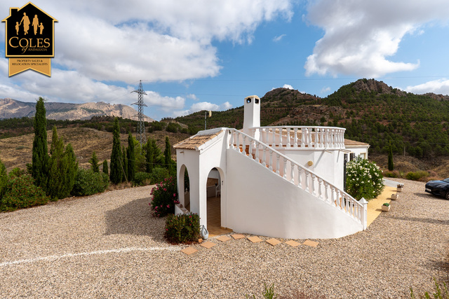 RUB3V22: Villa for Sale in Velez Rubio, Almería
