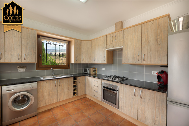 RUB3V22: Villa for Sale in Velez Rubio, Almería