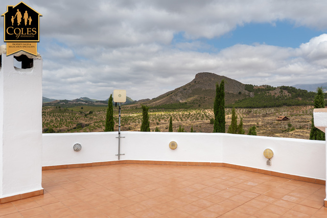 RUB3V22: Villa for Sale in Velez Rubio, Almería