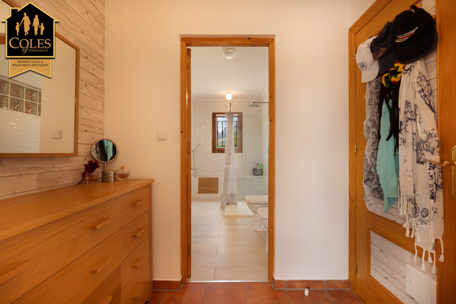 RUB3V22: Villa for Sale in Velez Rubio, Almería
