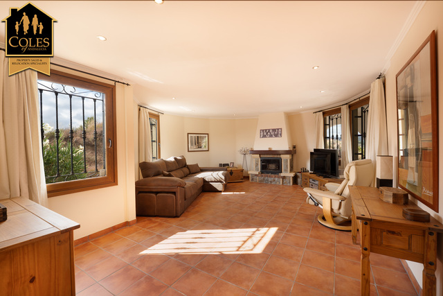 RUB3V22: Villa for Sale in Velez Rubio, Almería