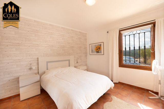 RUB3V22: Villa for Sale in Velez Rubio, Almería