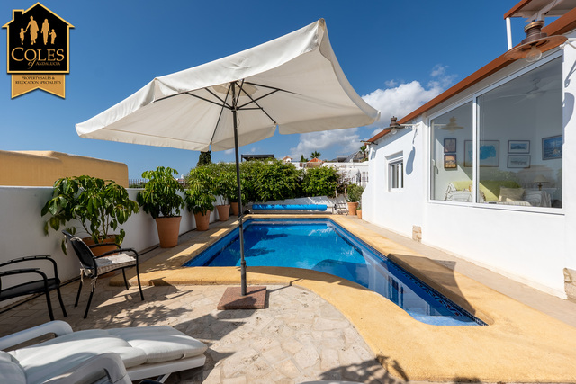 MOJ4V14: Villa for Sale in Mojácar Playa, Almería