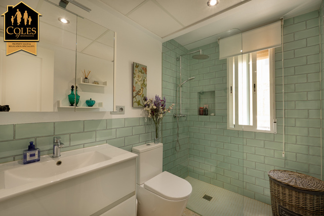 TUR3V54: Villa for Sale in Turre, Almería