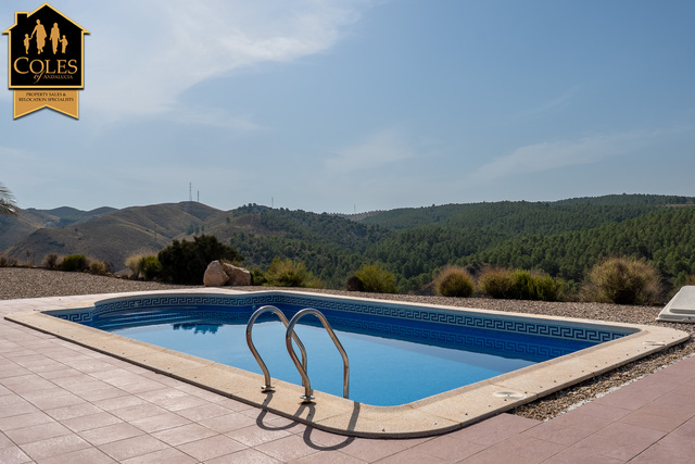 RUB2V02: Villa for Sale in Velez Rubio, Almería