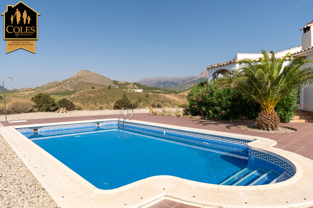 RUB2V02: Villa for Sale in Velez Rubio, Almería