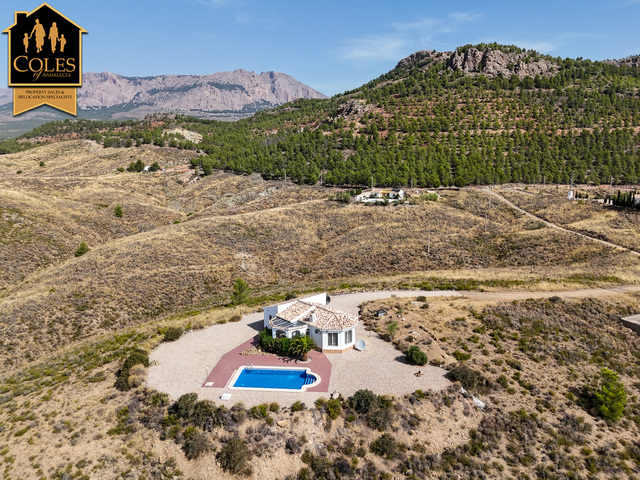 RUB2V02: Villa for Sale in Velez Rubio, Almería