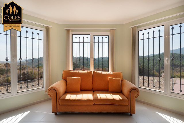 RUB2V02: Villa for Sale in Velez Rubio, Almería