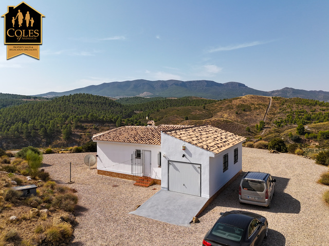 RUB2V02: Villa for Sale in Velez Rubio, Almería