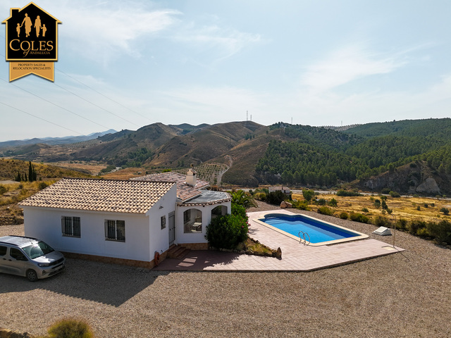 RUB2V02: Villa for Sale in Velez Rubio, Almería