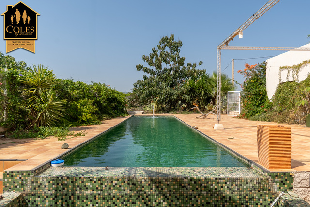 ANT4C03: Cortijo for Sale in Antas, Almería