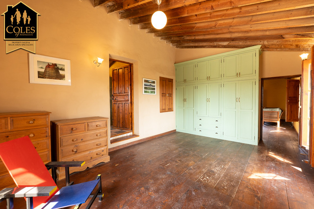 ANT4C03: Cortijo for Sale in Antas, Almería