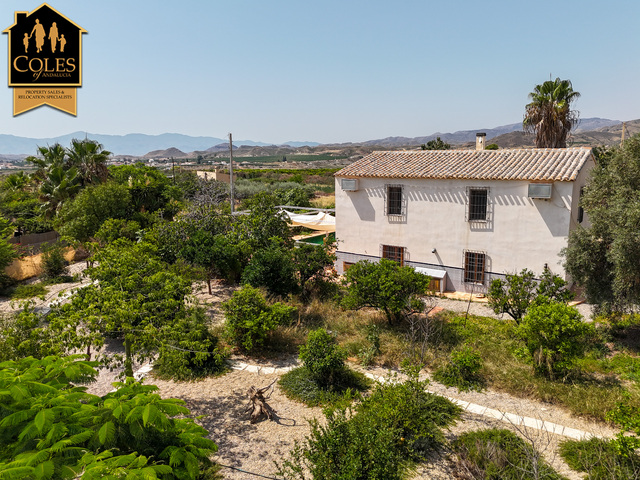 ANT4C03: Cortijo for Sale in Antas, Almería