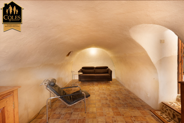 ANT4C03: Cortijo for Sale in Antas, Almería