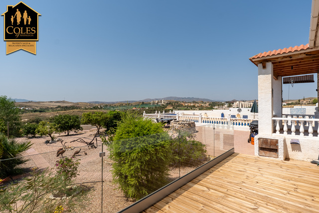 VAL3V18: Villa for Sale in Valle del Este Golf, Almería