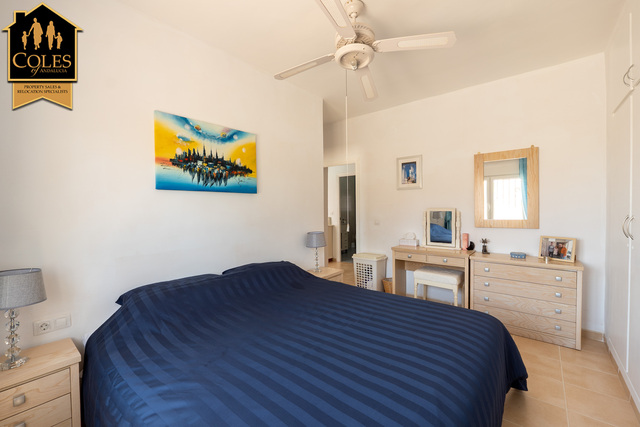 VAL3V18: Villa for Sale in Valle del Este Golf, Almería