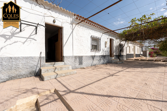 AFX3C02: Cortijo for Sale in Alfaix, Almería