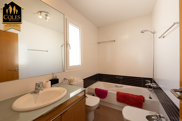 MOJ3V18: Villa for Sale in Mojácar Playa, Almería