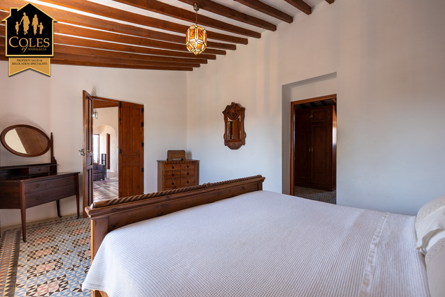 ANT7C01: Cortijo for Sale in Antas, Almería