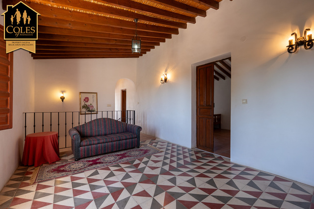 ANT7C01: Cortijo for Sale in Antas, Almería