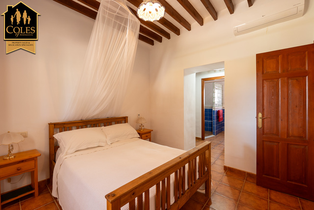 ANT7C01: Cortijo for Sale in Antas, Almería