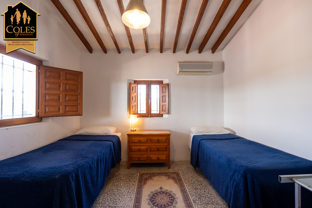 ANT7C01: Cortijo for Sale in Antas, Almería
