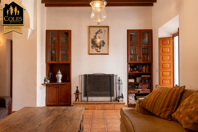 ANT7C01: Cortijo for Sale in Antas, Almería