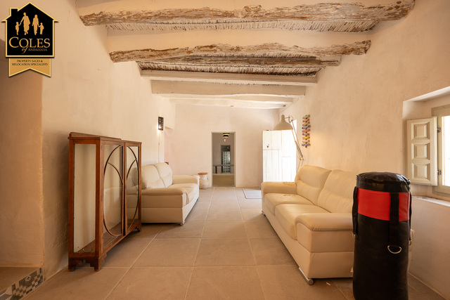 LUB3C01: Cortijo for Sale in La Rambla Honda (Lubrin), Almería