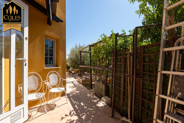 GAL3VJ20: Villa for Sale in Los Gallardos, Almería