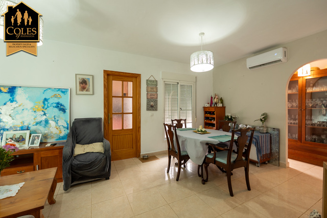 GAL3VJ20: Villa for Sale in Los Gallardos, Almería