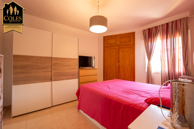 GAL3VJ20: Villa for Sale in Los Gallardos, Almería