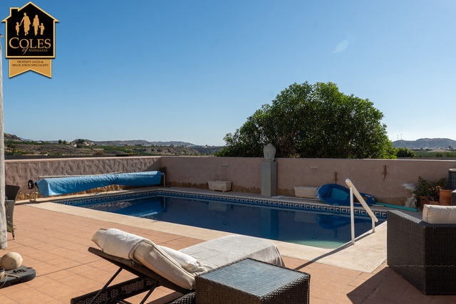 ANT3V05: Villa for Sale in Antas, Almería
