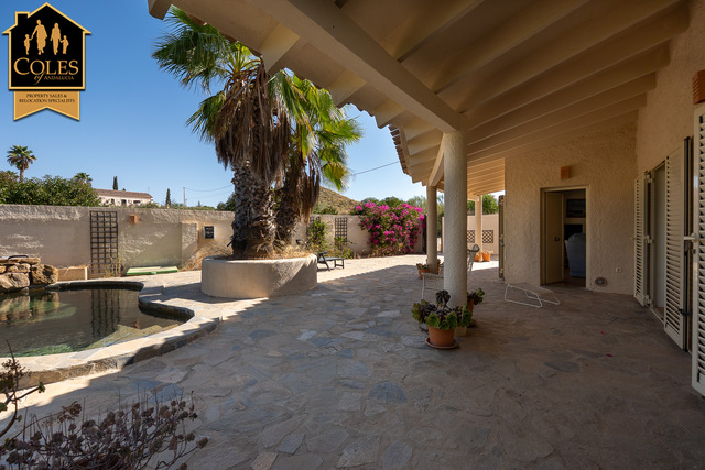 GAL2V02: Villa for Sale in Los Gallardos, Almería