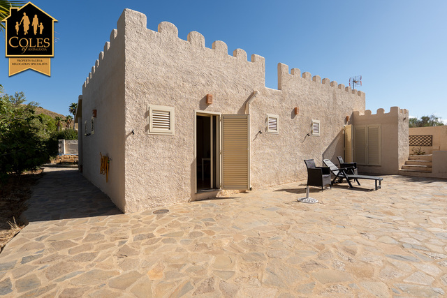 GAL2V02: Villa for Sale in Los Gallardos, Almería