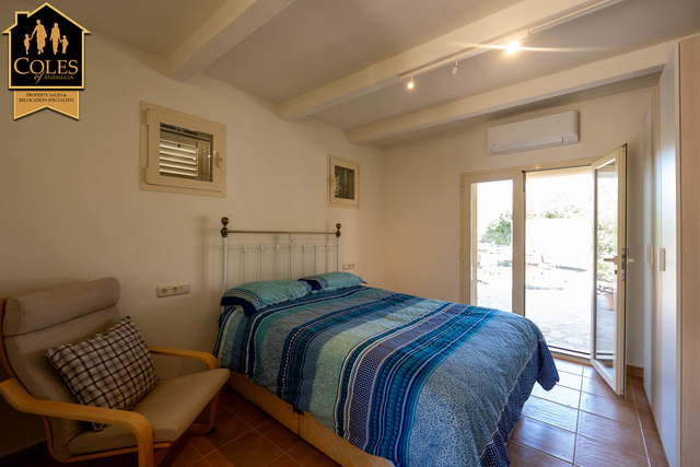 GAL2V02: Villa for Sale in Los Gallardos, Almería