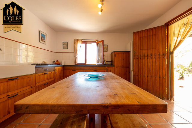 BED3C01: Cortijo for Sale in Bedar, Almería