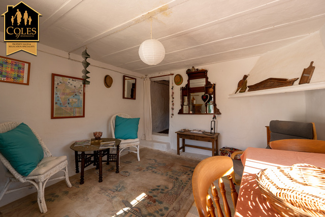 BED3C01: Cortijo for Sale in Bedar, Almería