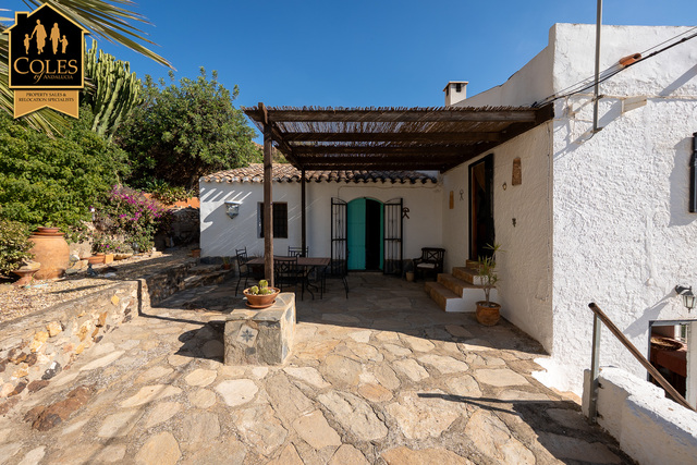 BED3C01: Cortijo for Sale in Bedar, Almería