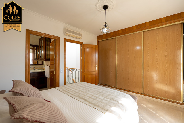 VER3T18: Town house for Sale in Vera, Almería