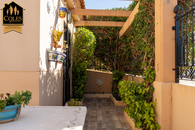 VER3T18: Town house for Sale in Vera, Almería