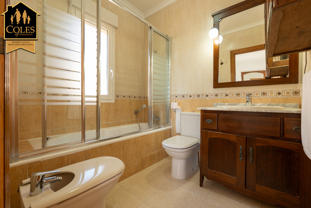 VER3T18: Town house for Sale in Vera, Almería