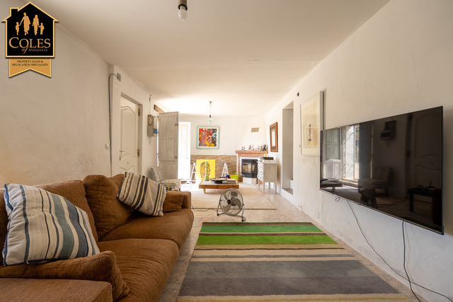 LUB2C02: Cortijo for Sale in Lubrin, Almería