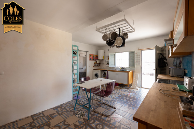 LUB2C02: Cortijo for Sale in Lubrin, Almería