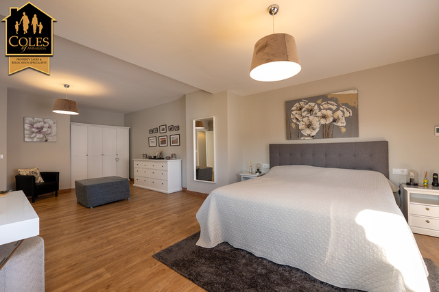 TUR3V55: Villa for Sale in Turre, Almería