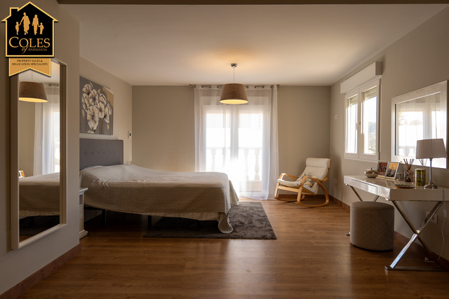 TUR3V55: Villa for Sale in Turre, Almería