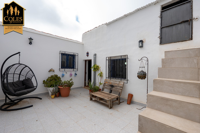 RUB4C07: Cortijo for Sale in Velez Rubio, Almería