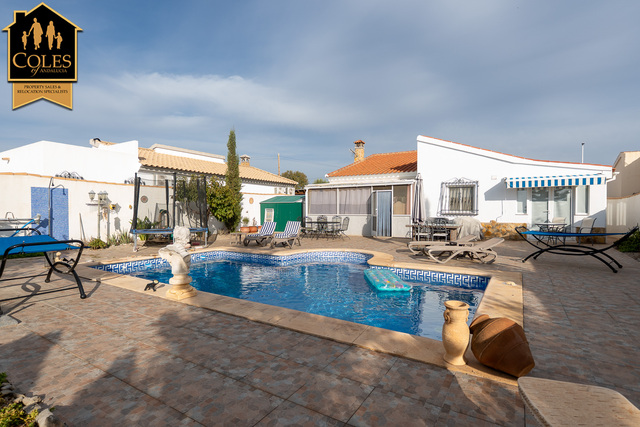 Villa in Urcal, Almería